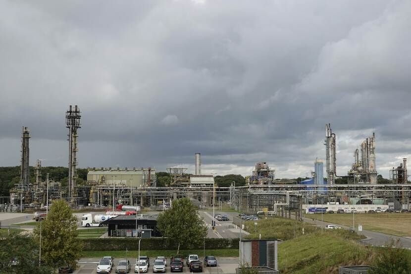 Industriecomplex Chemelot tussen Stein en Geleen